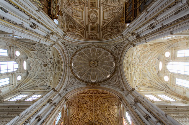 architecture-756150_640